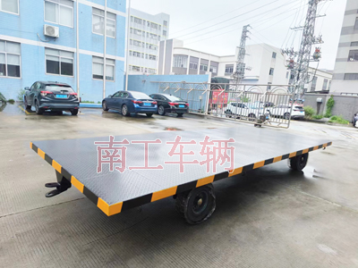 6吨牵引华体会平台 工业全挂拖车3I.jpg